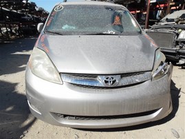 2006 Toyota Sienna XLE Silver 3.3L AT 2WD #Z23409